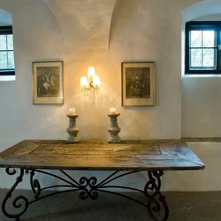 Schloss 3* Amerang