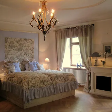 Schloss 3* Amerang